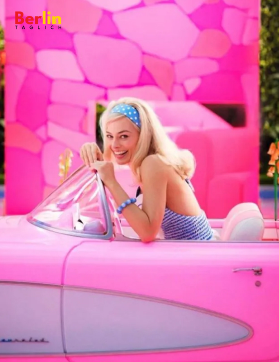 Anyas Schwester Margot Robbie im Film Barbie