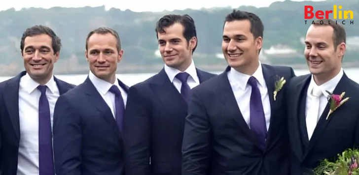 Piers und seine Brüder während Simons (ganz rechts) Hochzeit.